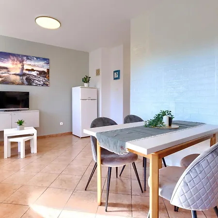 Gordana-3 By Interhome Appartement *