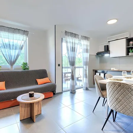 Apartament Gordana-3 By Interhome *